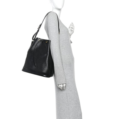 Louis Vuitton Epi Noe Black 2 of 9