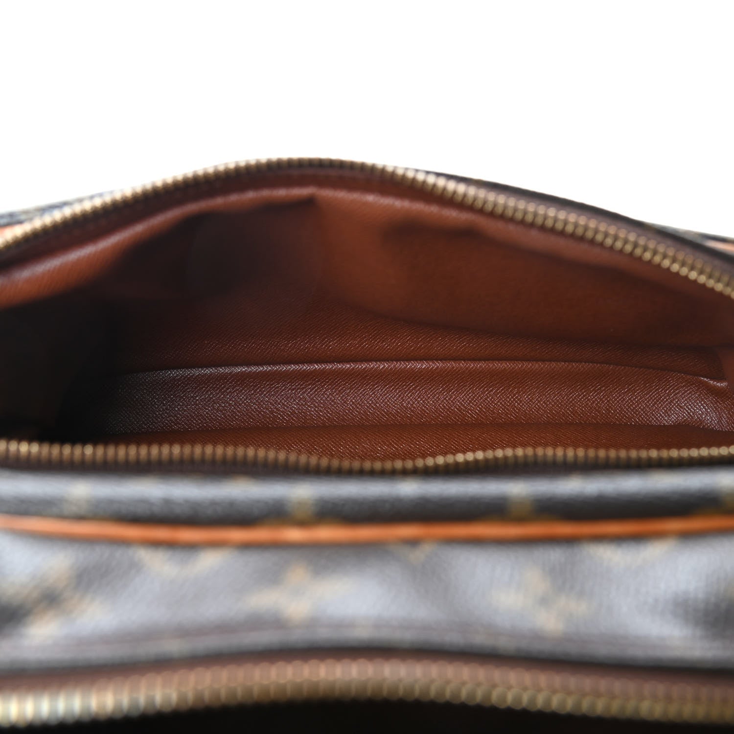 Louis Vuitton Monogram Nil 28 5 of 10
