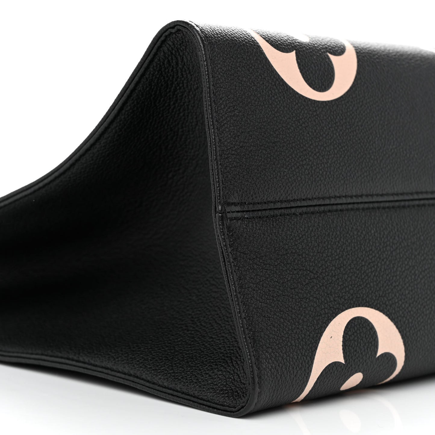 LOUIS VUITTON Empreinte Monogram Giant Onthego GM Black Beige