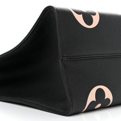 Louis Vuitton LOUIS VUITTON Empreinte Monogram Giant Onthego GM Black Beige 8 of 9