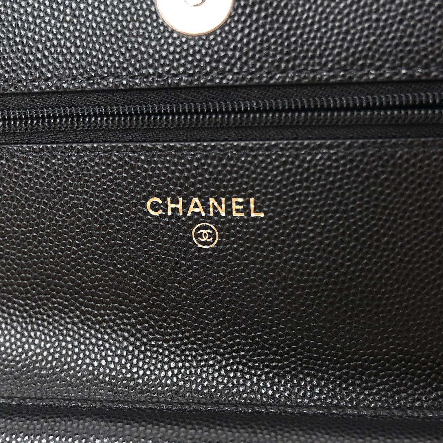 Shiny Caviar Enamel Quilted CC Wallet On Chain WOC Black