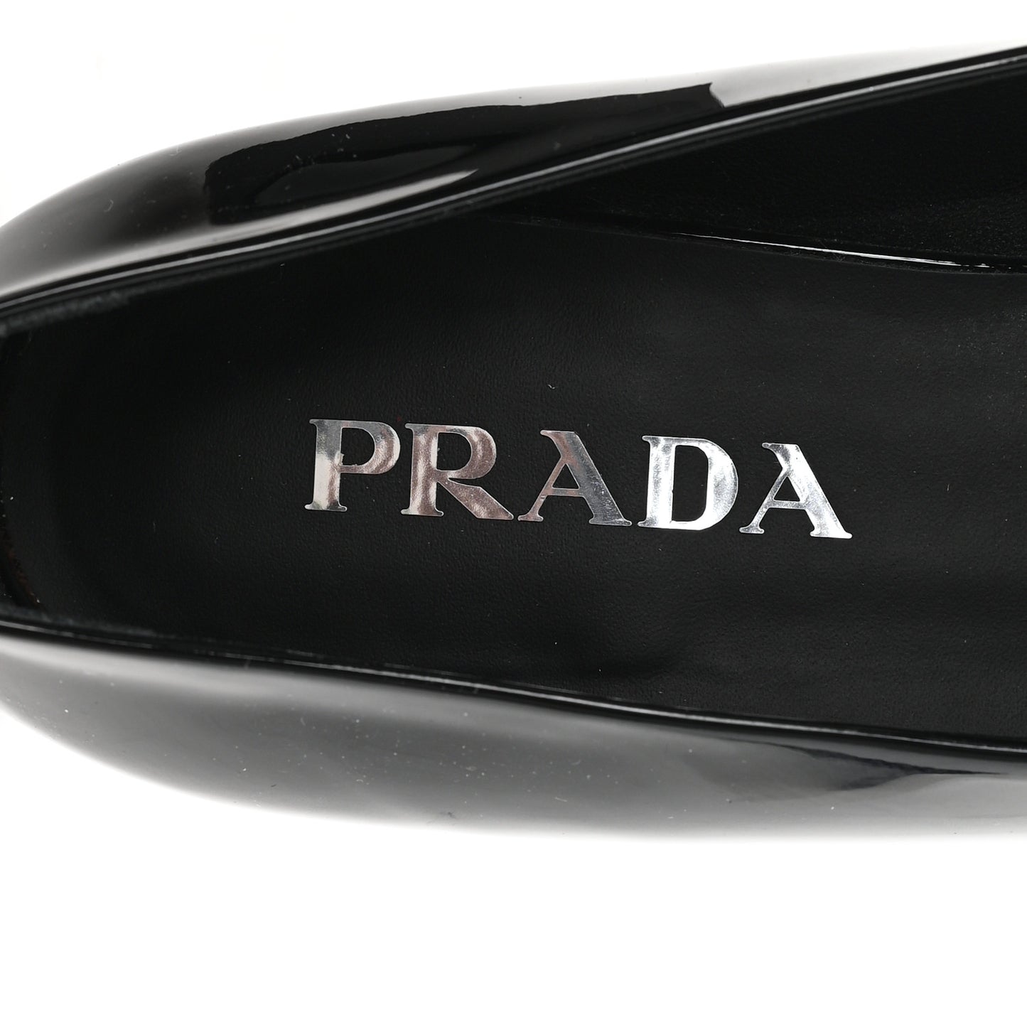 Vernice Triangle Pointed Toe 25mm Loafers 37.5 Black