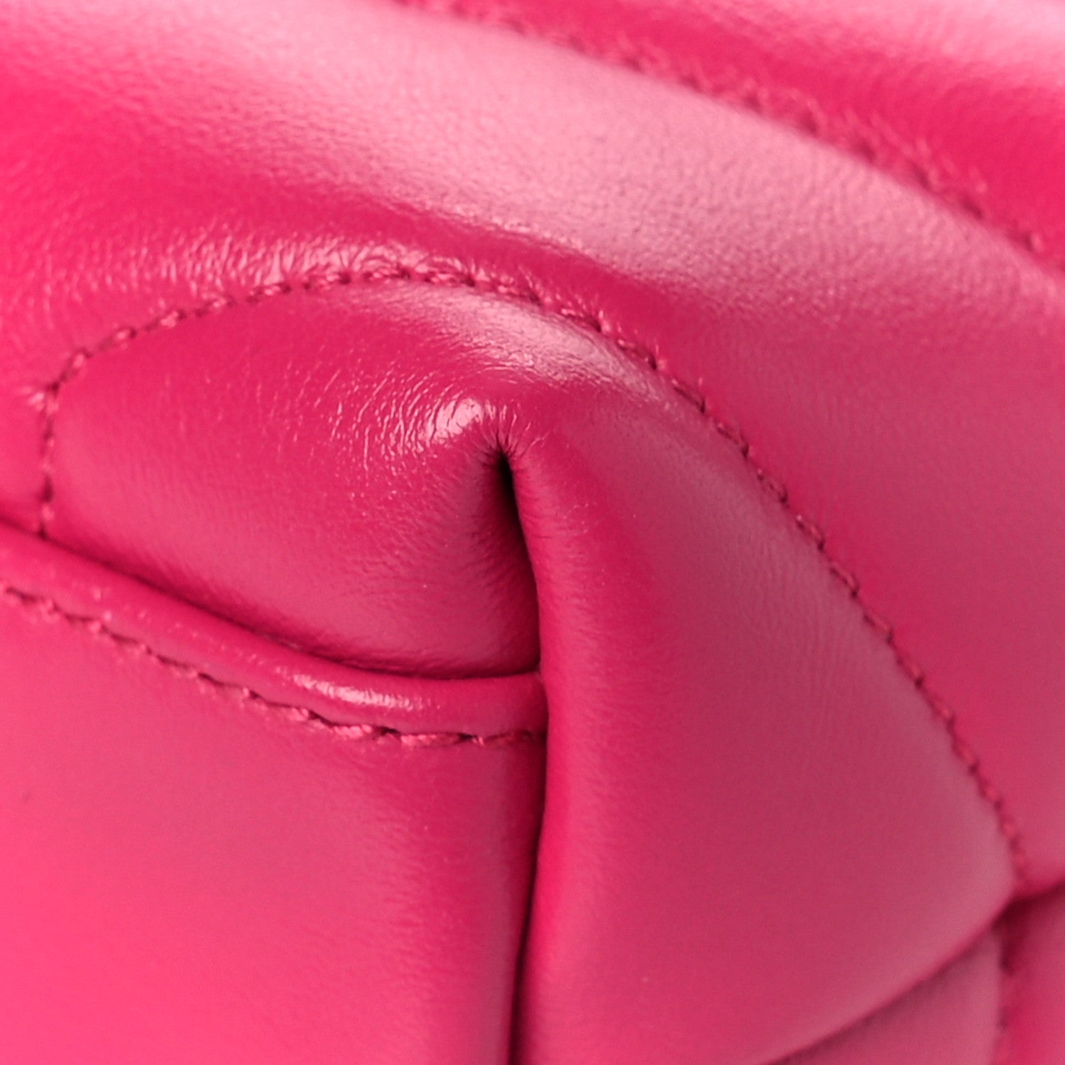 Saint Laurent Calfskin Y Quilted Monogram Toy Loulou Crossbody Bag Freesia 8 of 8