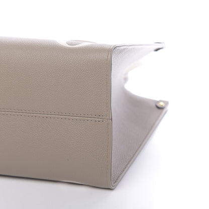 Louis Vuitton Empreinte Monogram Giant Onthego MM Tourterelle Creme 8 of 8