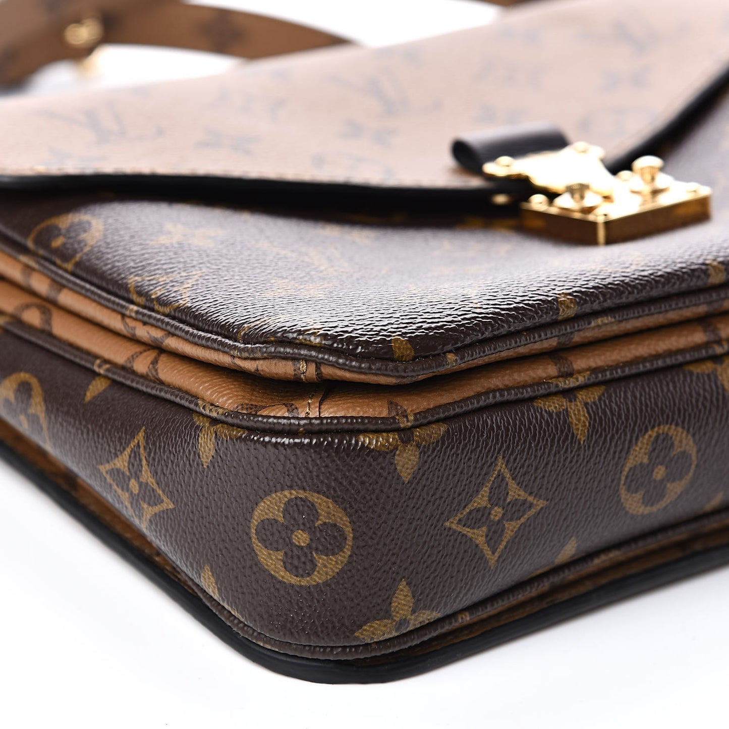 Reverse Monogram Pochette Metis