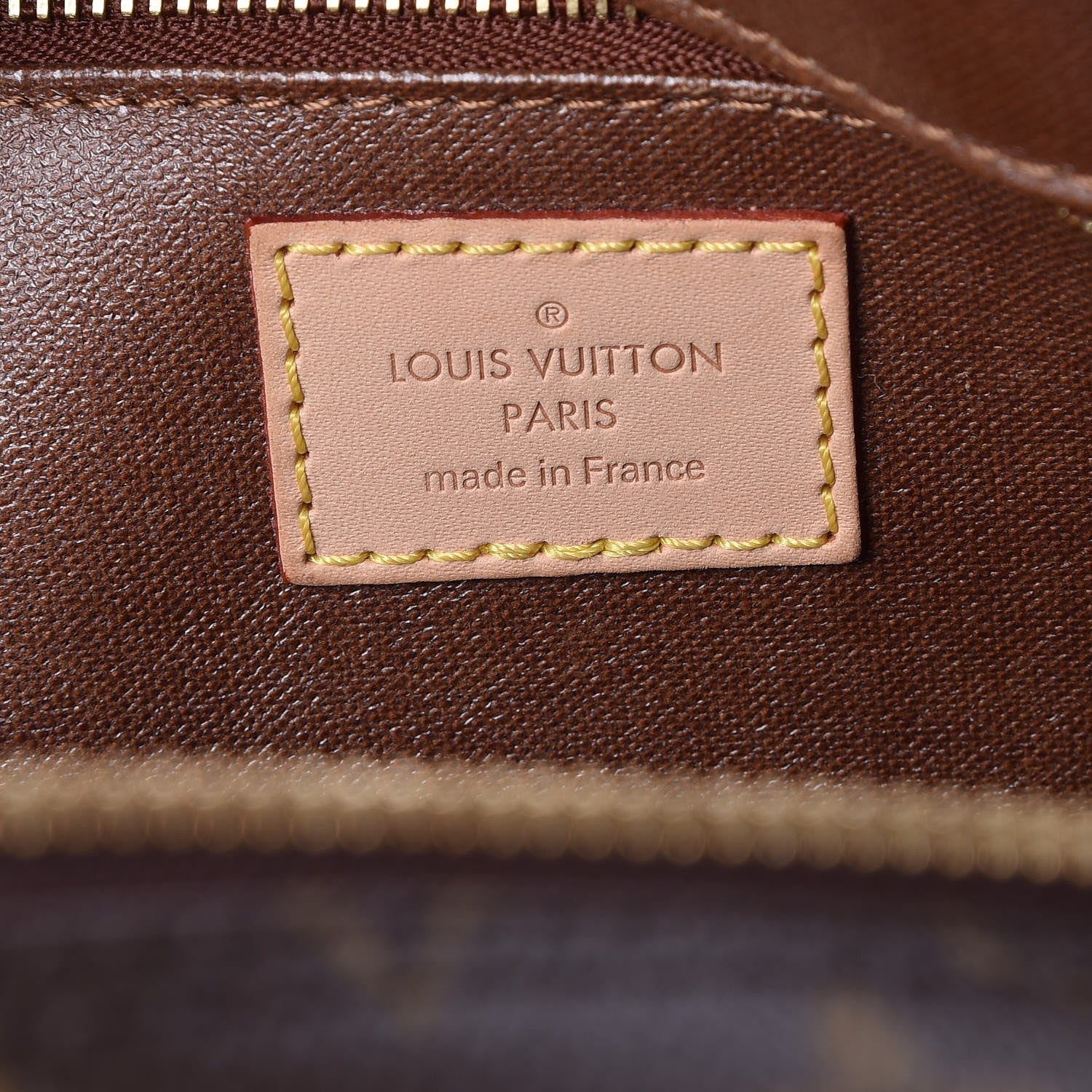 Louis Vuitton Monogram Toiletry Bag 25 6 of 7