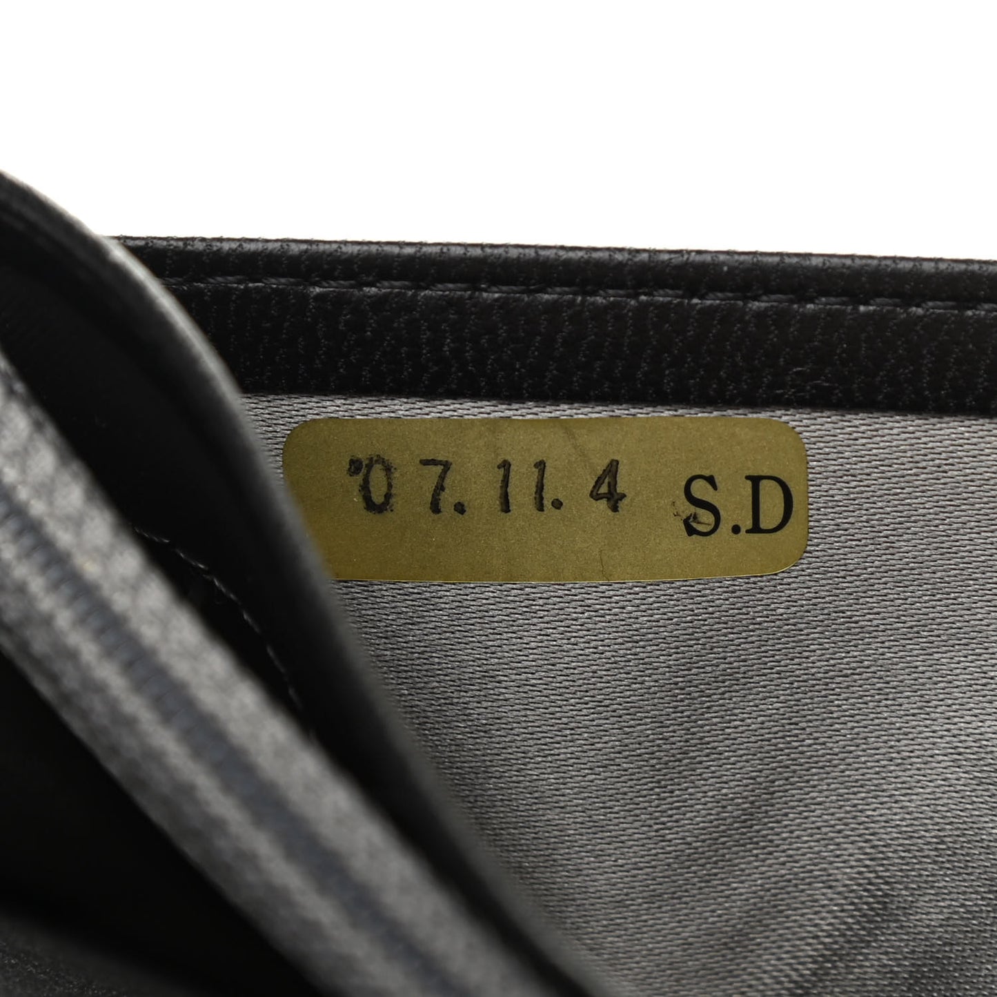 Lambskin Camellia Embossed Yen Wallet Black