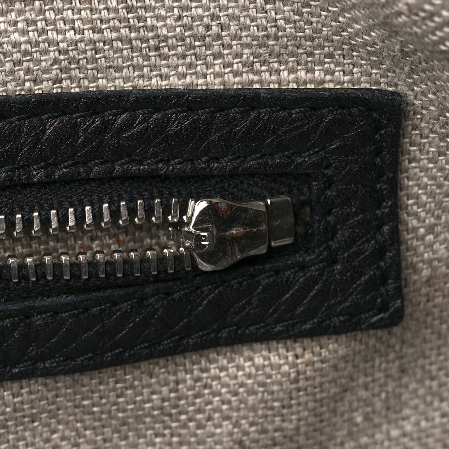 Gucci Pebbled Calfskin Large Icon Bit Hobo Black 14 of 14