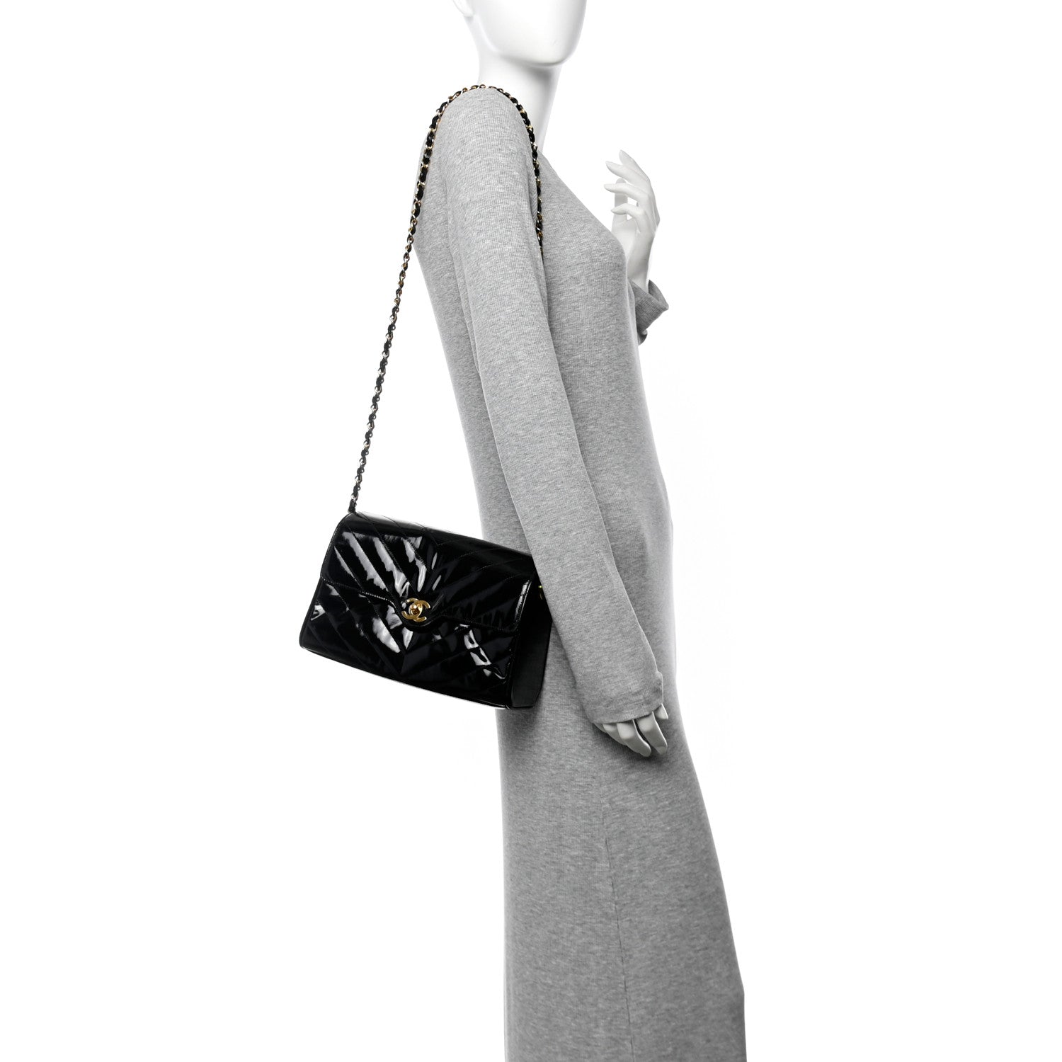 Chanel Patent Small Chevron Single Flap Black 2 of 11