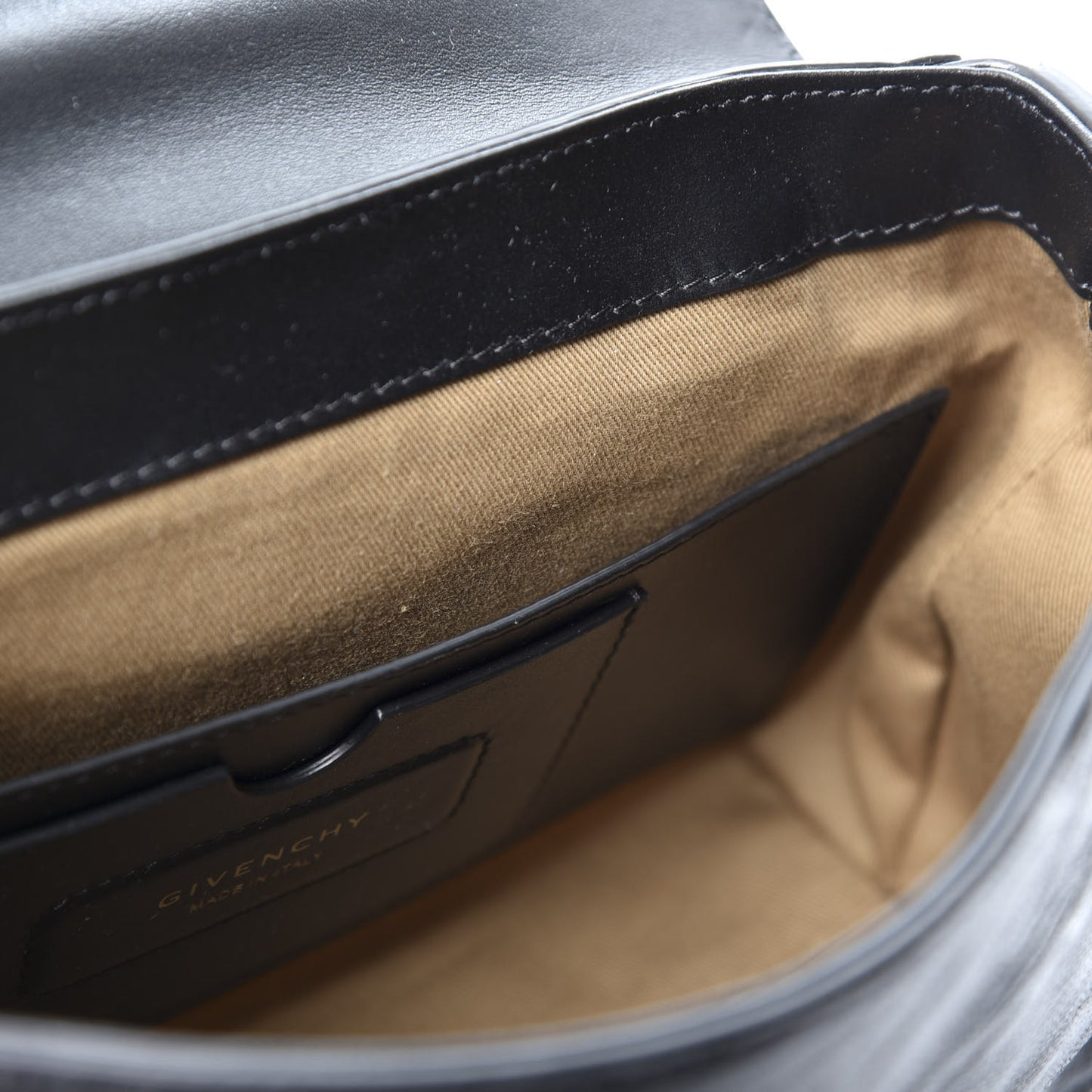 Calfskin ID Flap Black