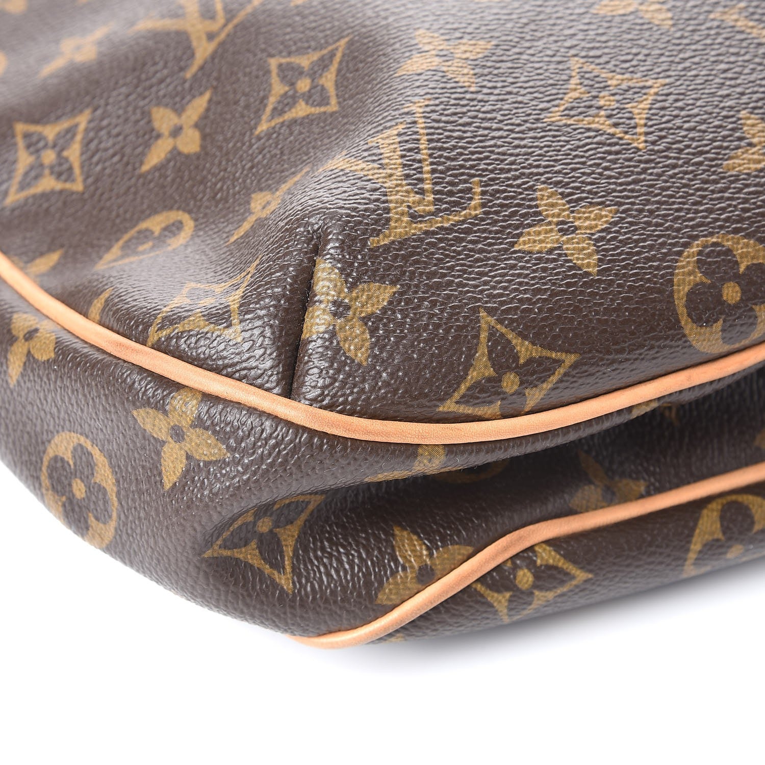 Louis Vuitton Monogram Odeon GM 9 of 21