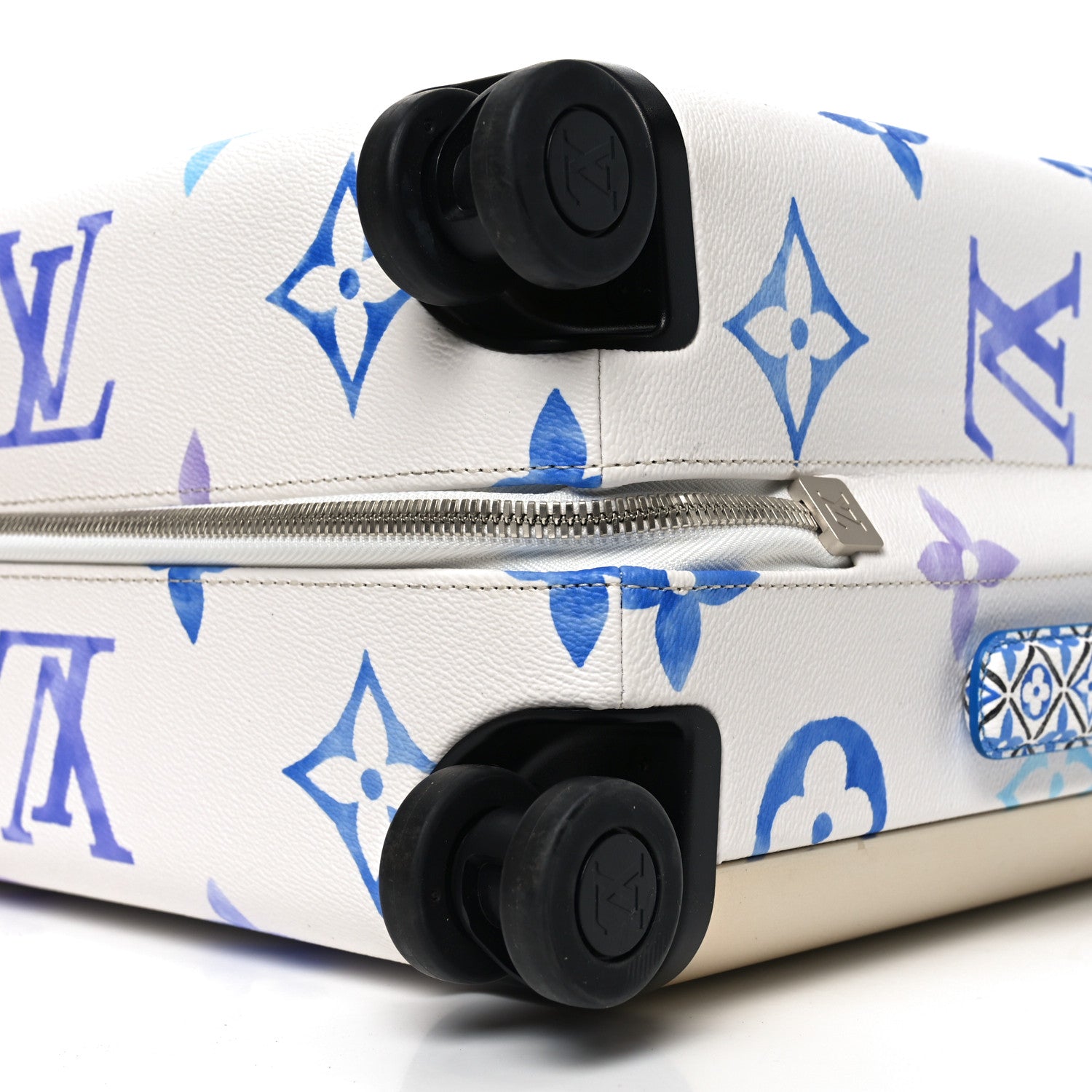 Louis Vuitton Monogram LV By the Pool Horizon 55 Resort Bleu 8 of 8