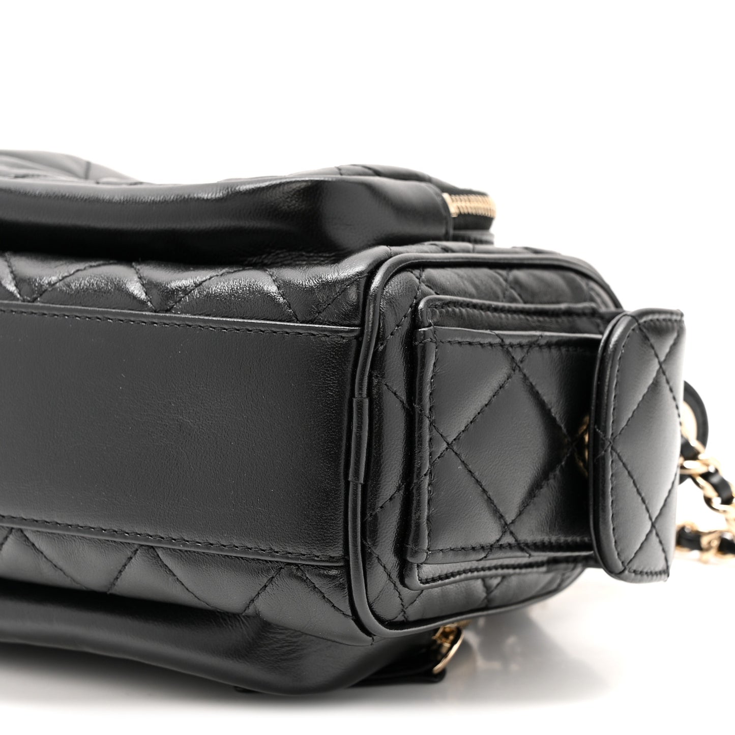 Shiny Crumpled Lambskin Quilted Small Preppy Pocket Camera Case Black