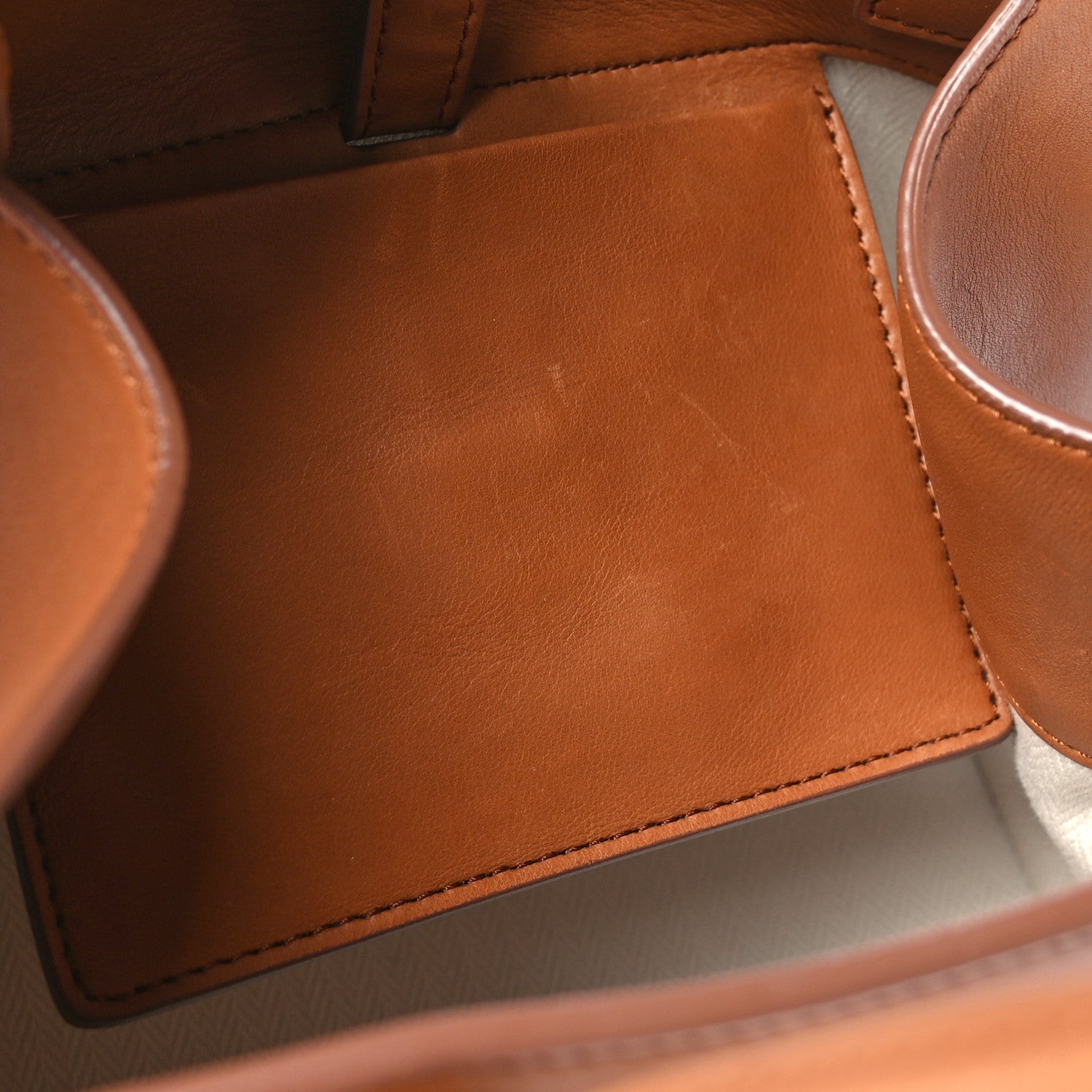 The Row Polished Saddle Calfskin Soft Margaux 10 Bag Cuir 12 of 12