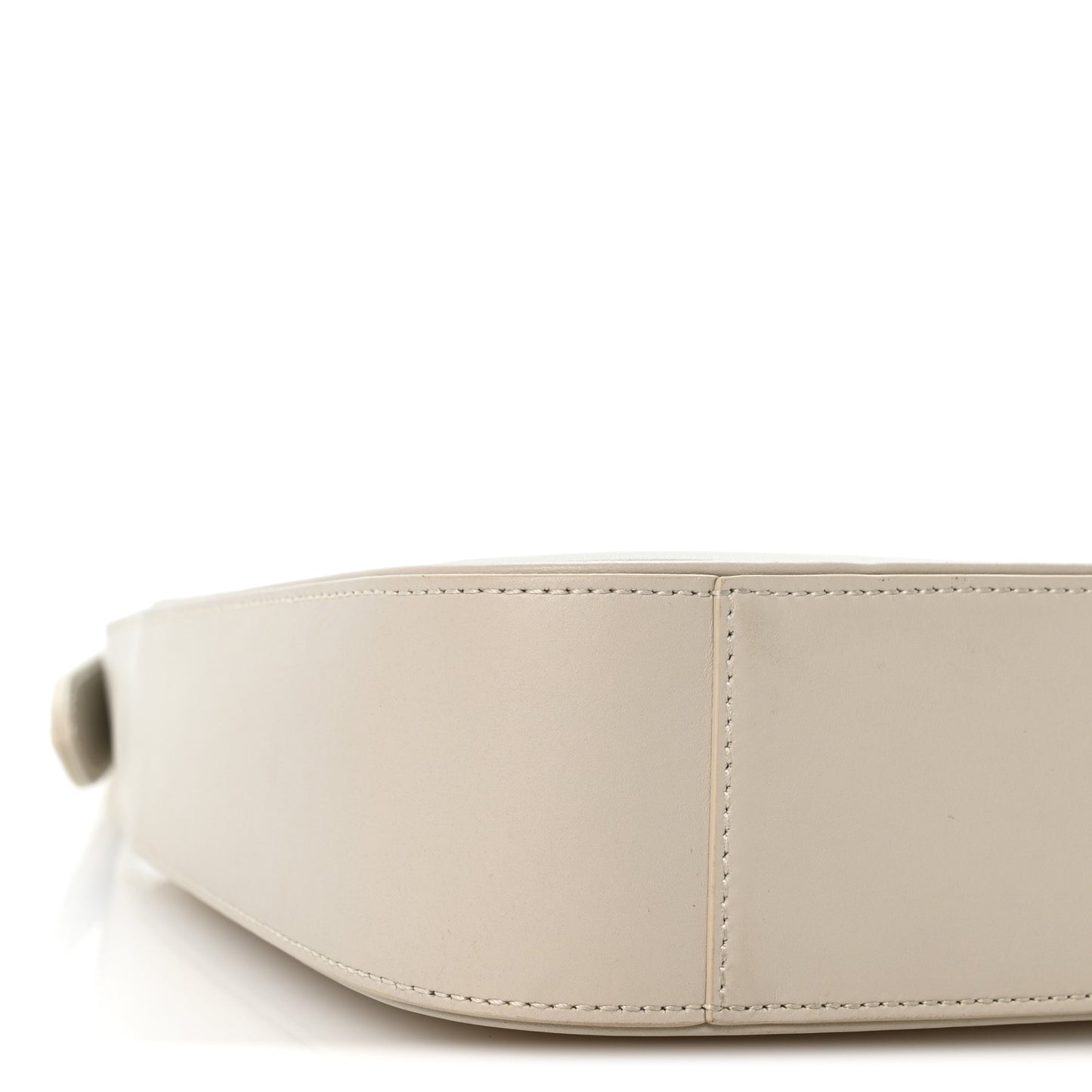 Smooth Calfskin Le 5 A 7 Hobo Crema Soft