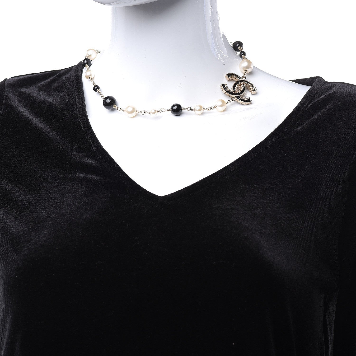 Chanel Pearl Bead Enamel CC Baroque Short Necklace Black Gold 2 of 5