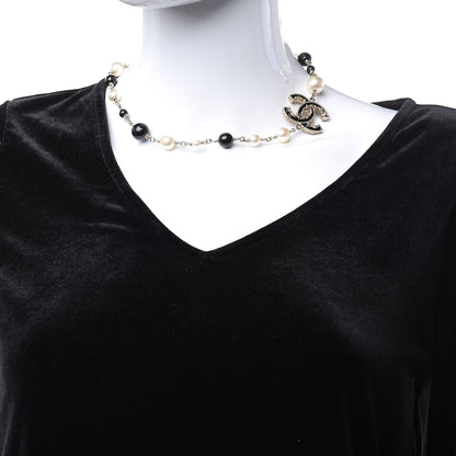 Chanel Pearl Bead Enamel CC Baroque Short Necklace Black Gold 2 of 5