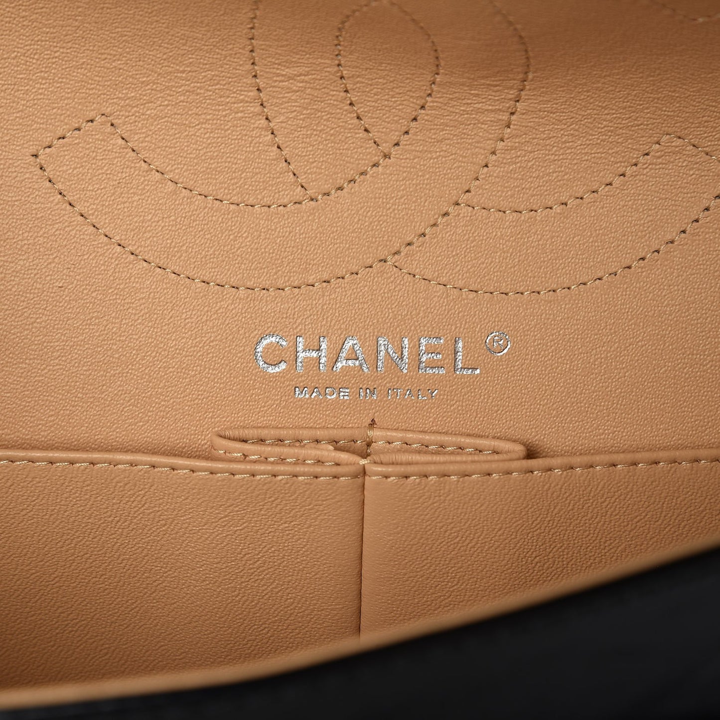 Glazed Calfskin Quilted 2.55 Reissue 226 Flap Black Beige
