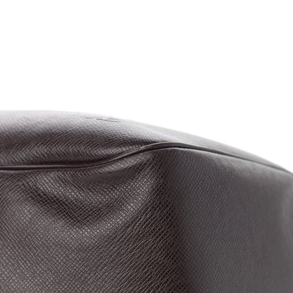 Louis Vuitton Taiga Kendall GM Acajou 9 of 15