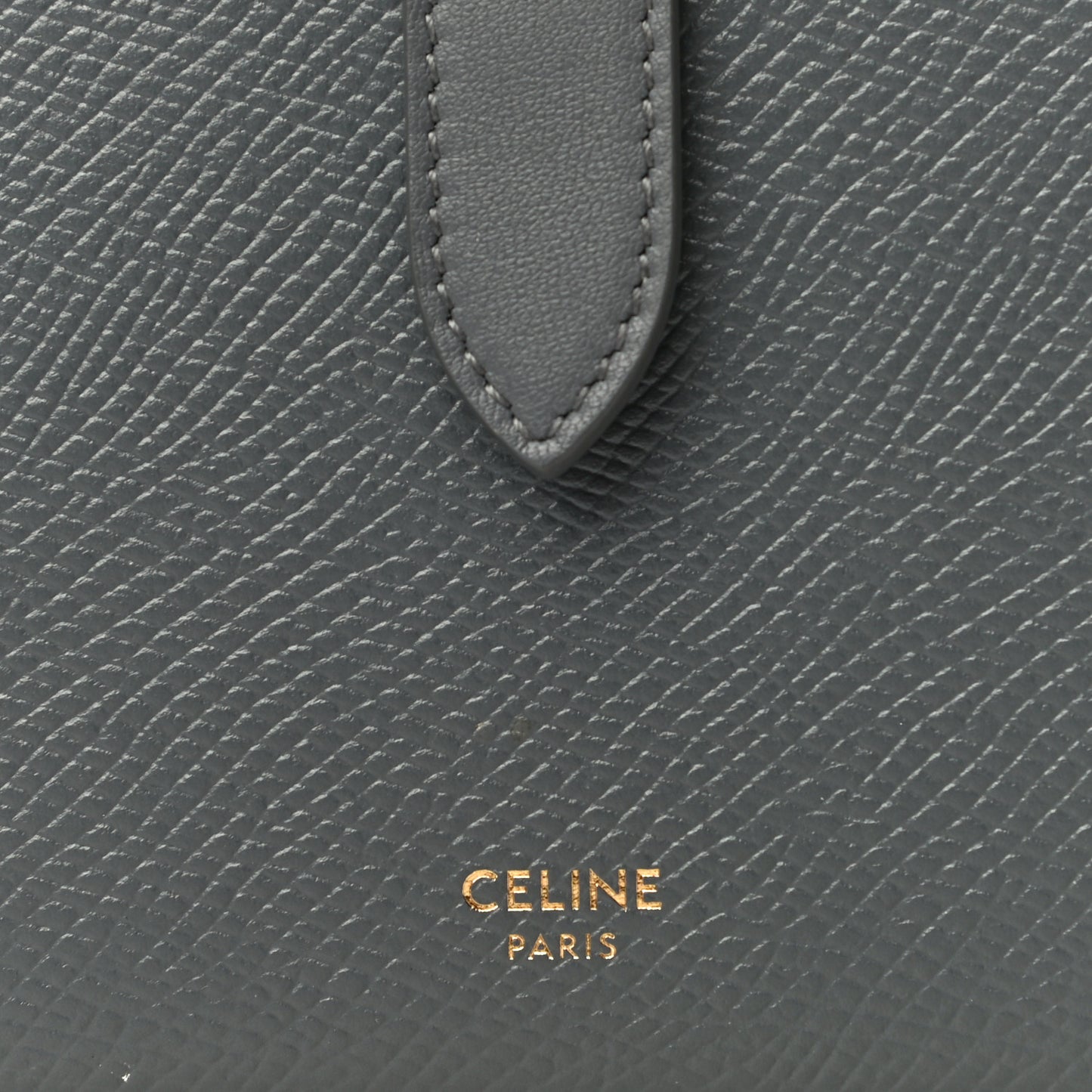 Grained Calfskin Medium Multifunction Strap Wallet Grey