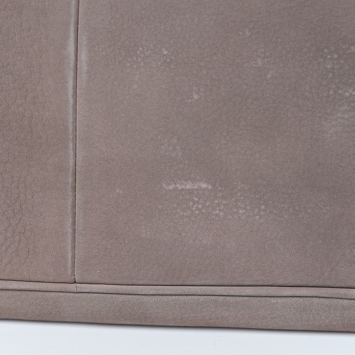Vitello Range Medium Soho Bowler Grey Field