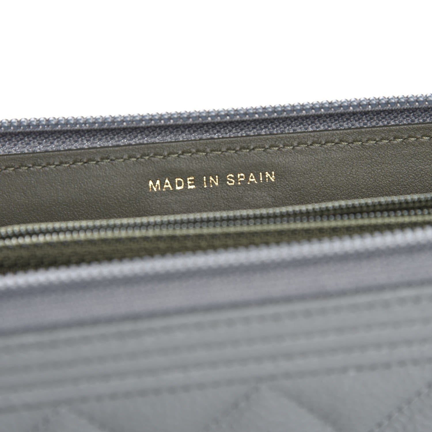 Chanel Caviar Quilted Boy Small Zip Around Wallet Grey 5 of 9
