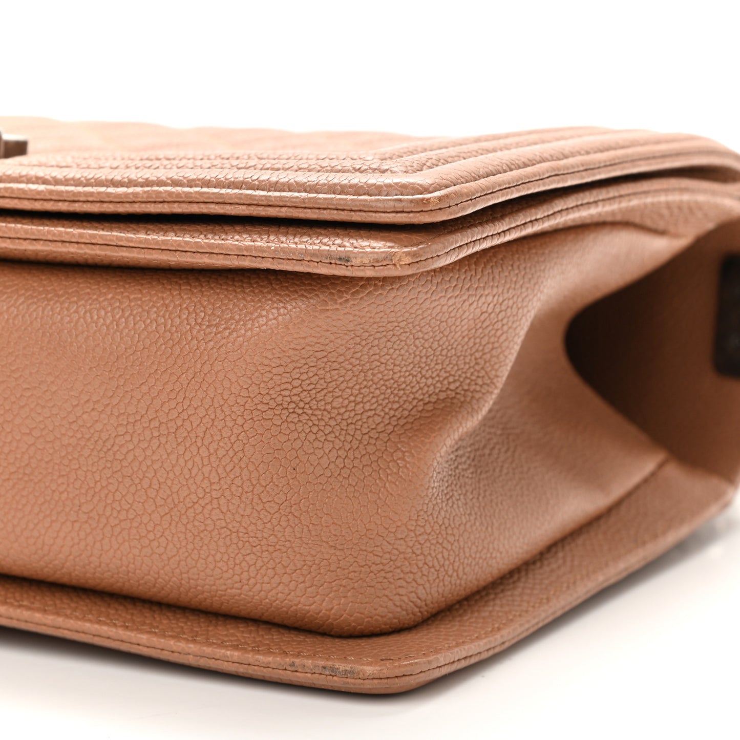 Caviar Quilted Medium Boy Flap Camel