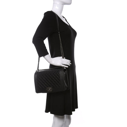 Chanel Lambskin Quilted New Medium Boy Flap Black 2 of 18