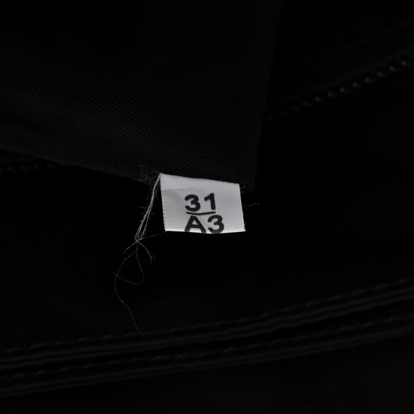 Re-Nylon Padded Medium Traveller Black