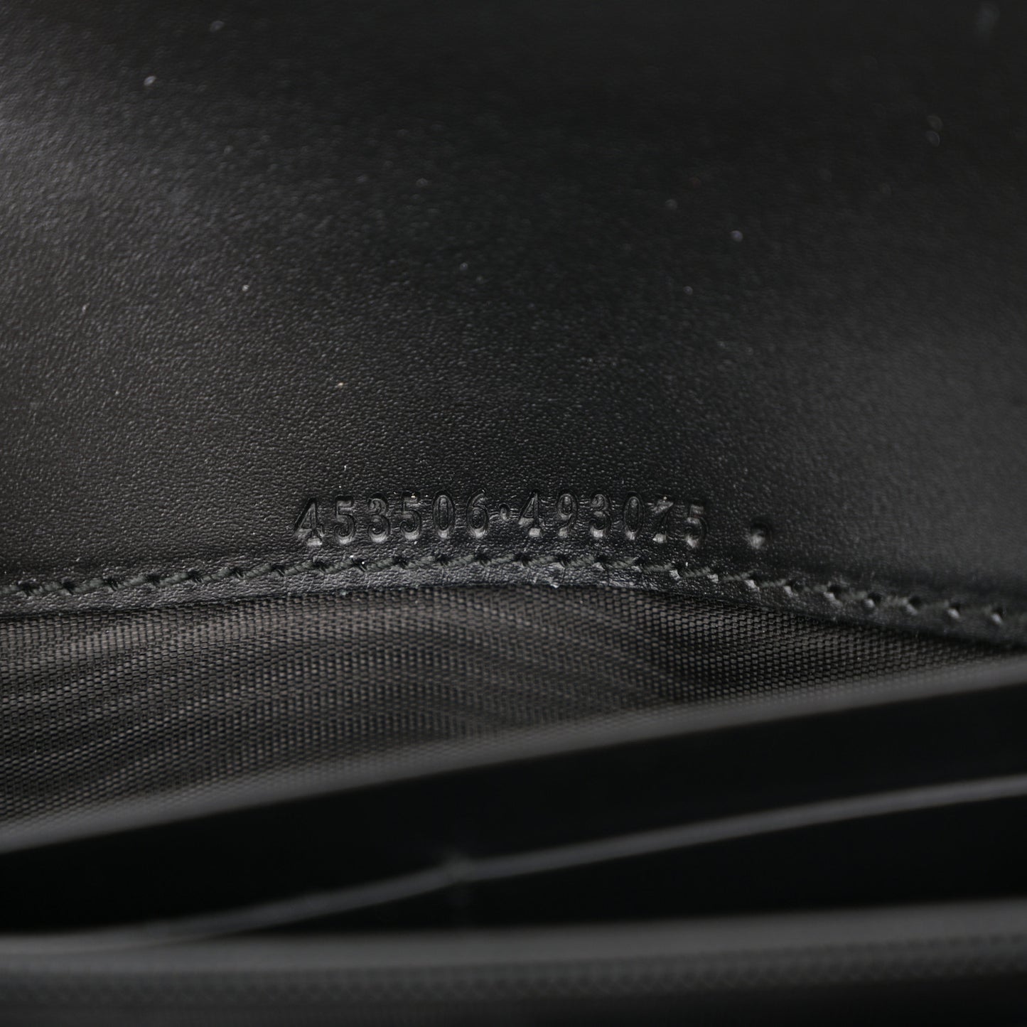 Guccissima Padlock Continental Chain Wallet Black