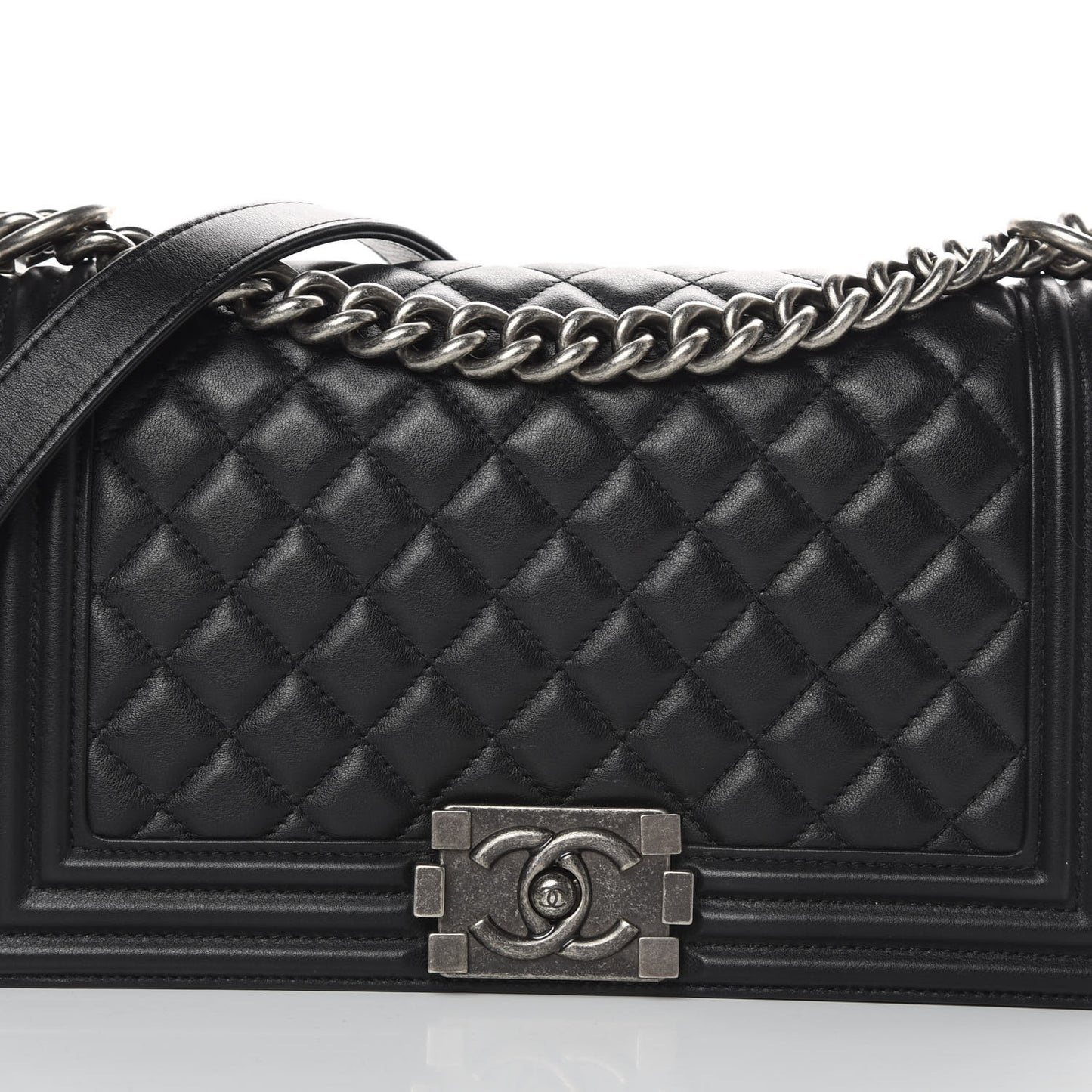 Calfskin Quilted Medium Boy Flap Black