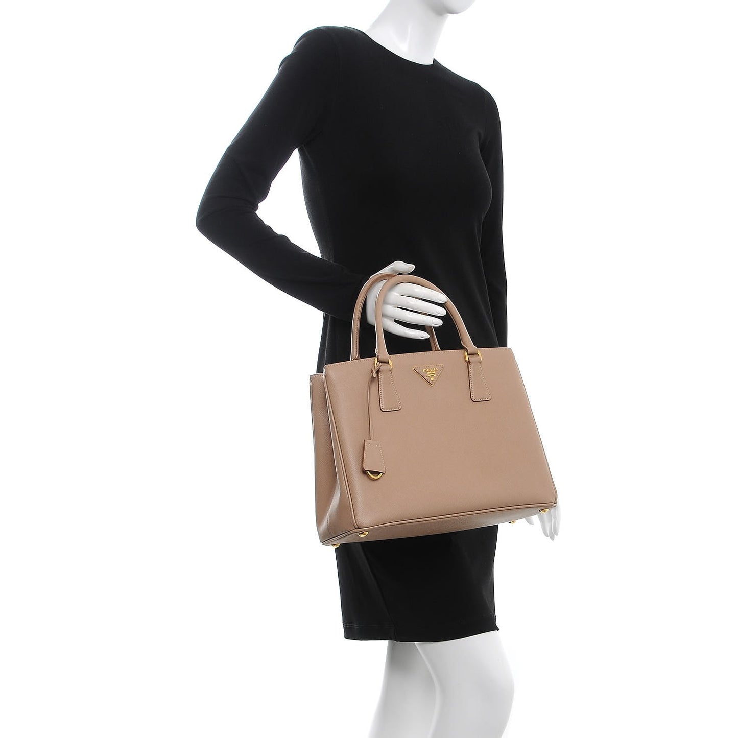 Saffiano Lux Medium Tote Cammeo