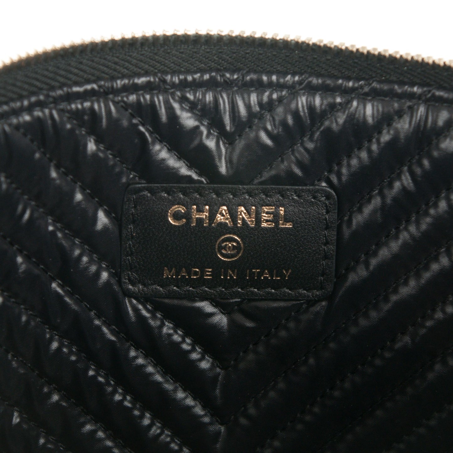 Calfskin Chevron Medium Boy Cosmetic Case Black