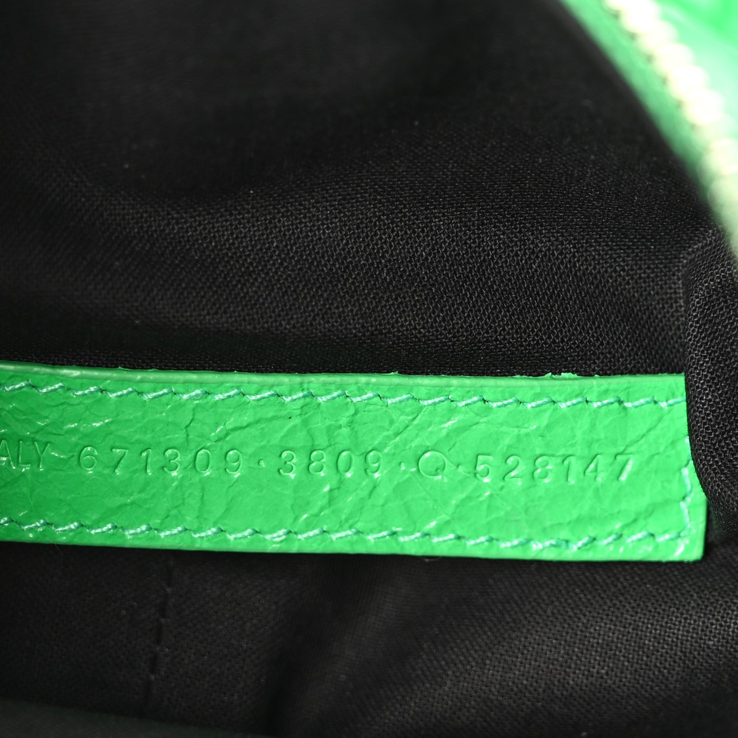 Agneau Arena Le Cagole Shoulder Bag XS Vivid Green