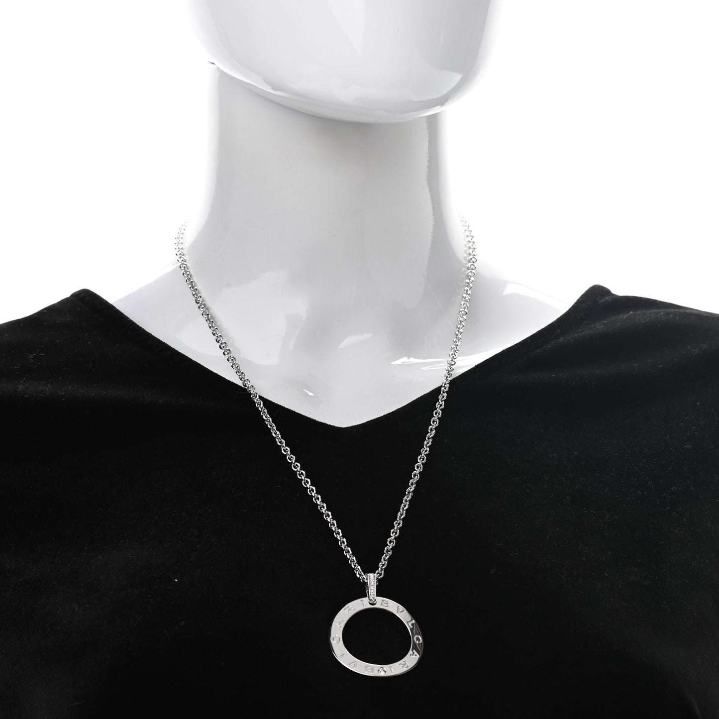 18K White Gold Diamond BVLGARI BVLGARI Circle Pendant Necklace