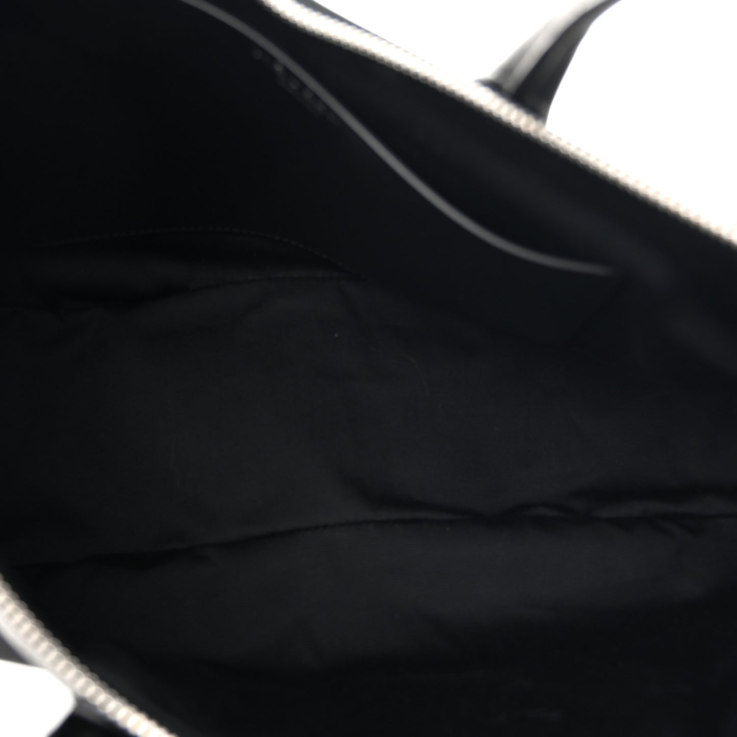 Calfskin The Manta Bag Black
