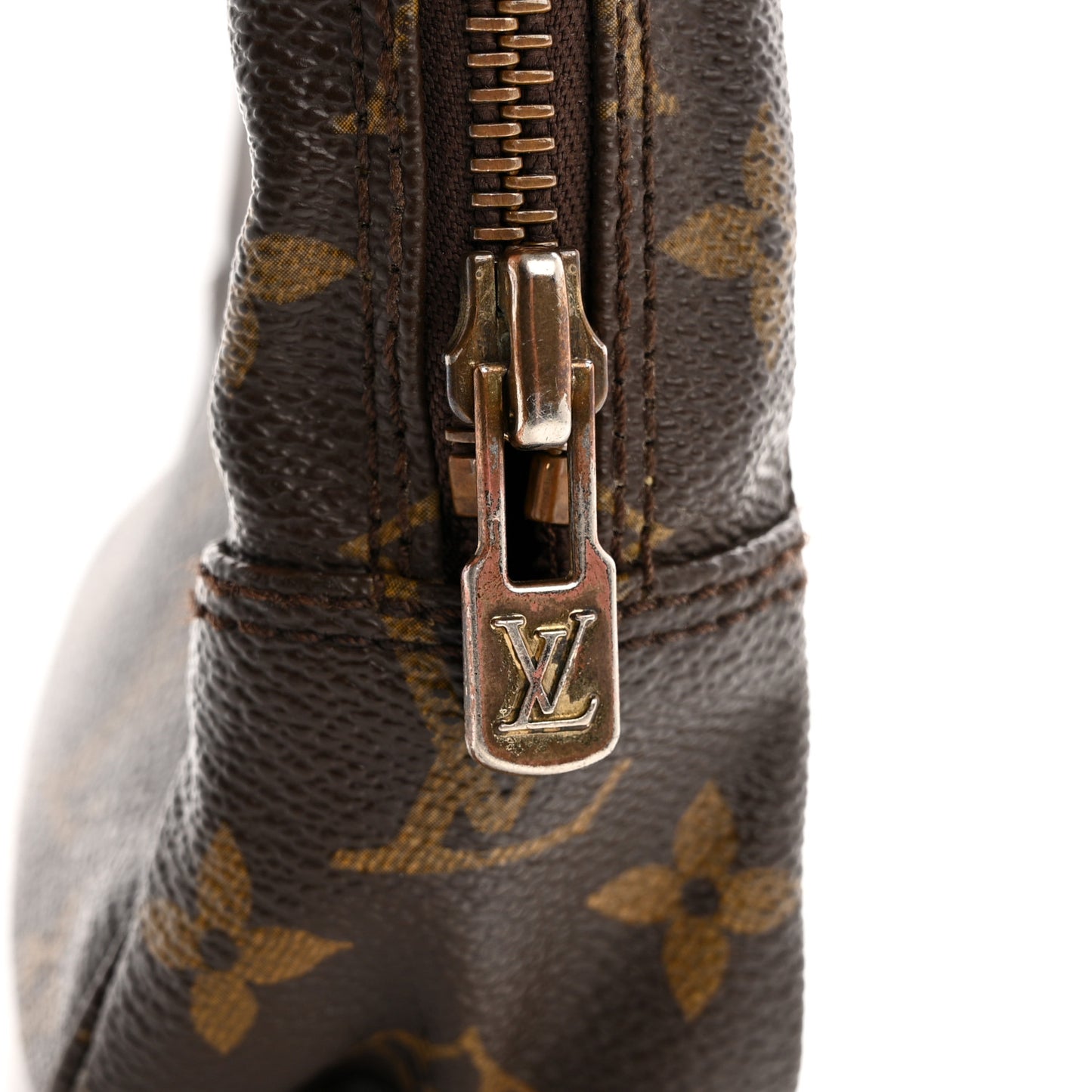 Monogram Trousse Toilette 23