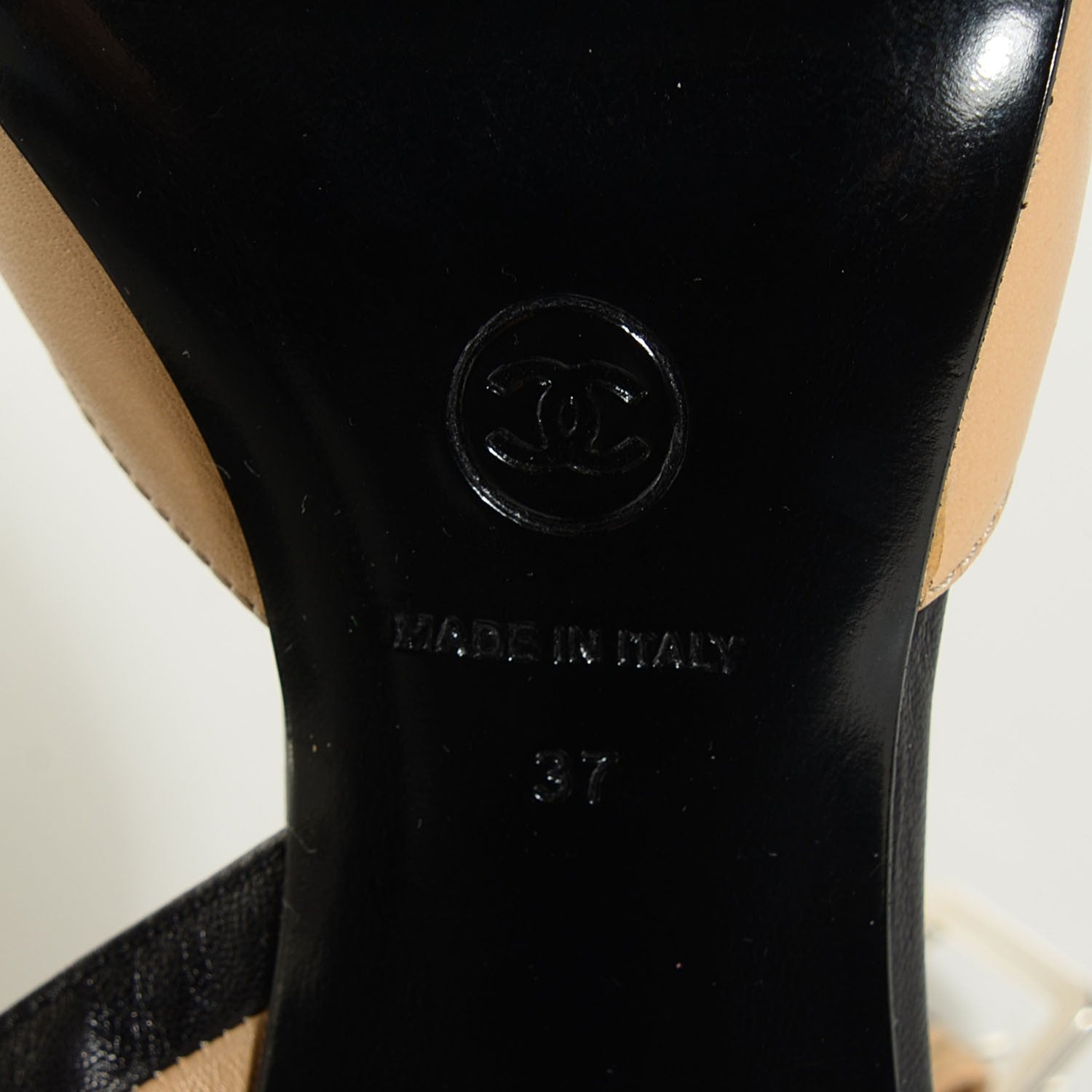 Chanel Lambskin Cap Toe Ankle Strap Pumps 37 Black Beige 5 of 6