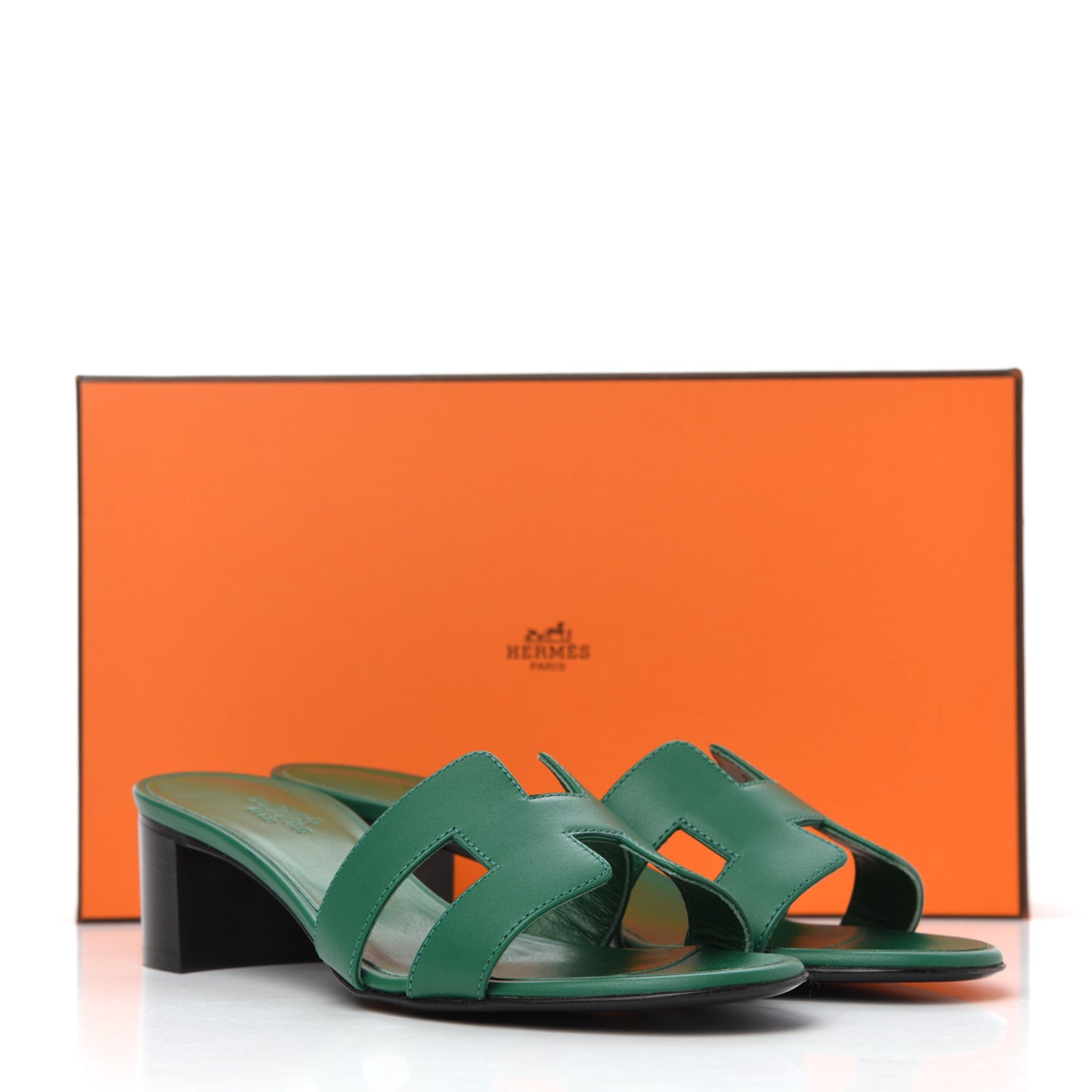 Calfskin Oasis Sandals 37 Vert Emeraude