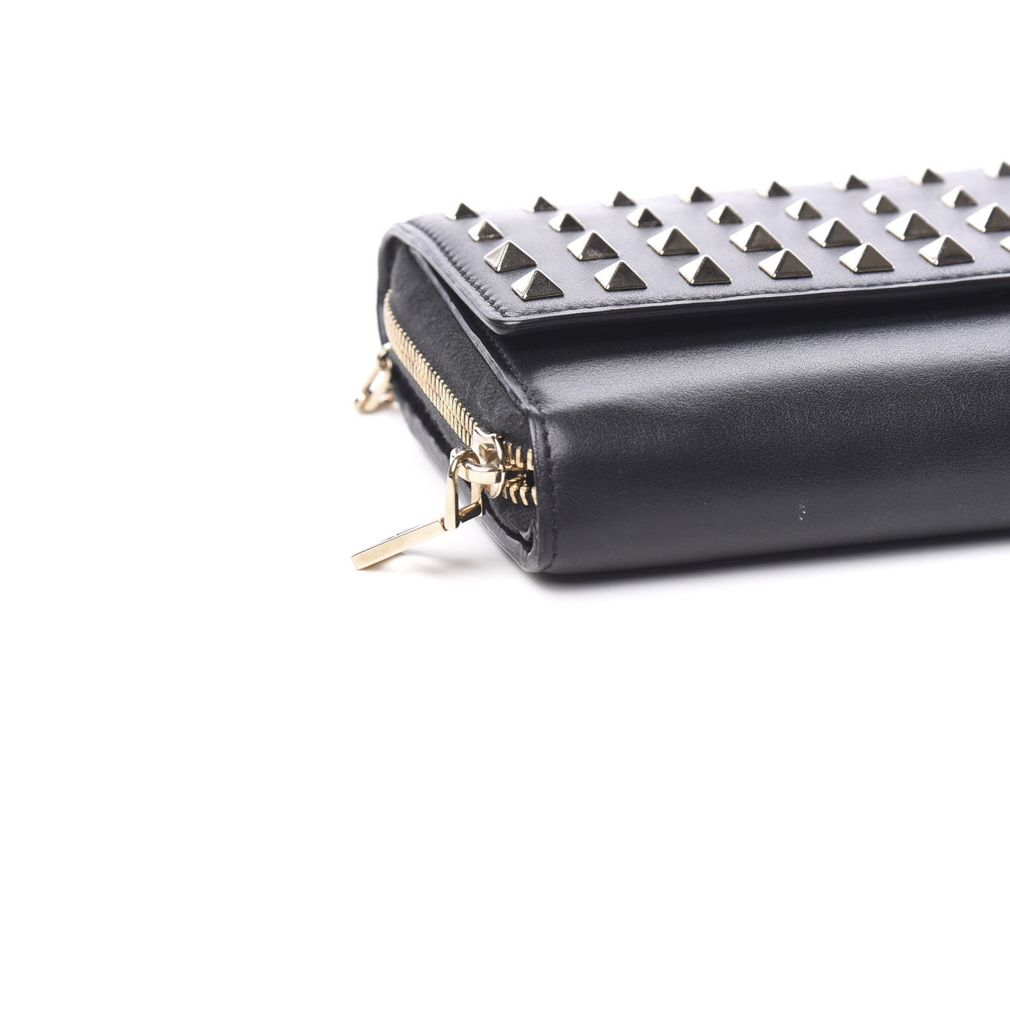 Vitello Rockstud Carry Secrets Continental Wallet On Chain Black