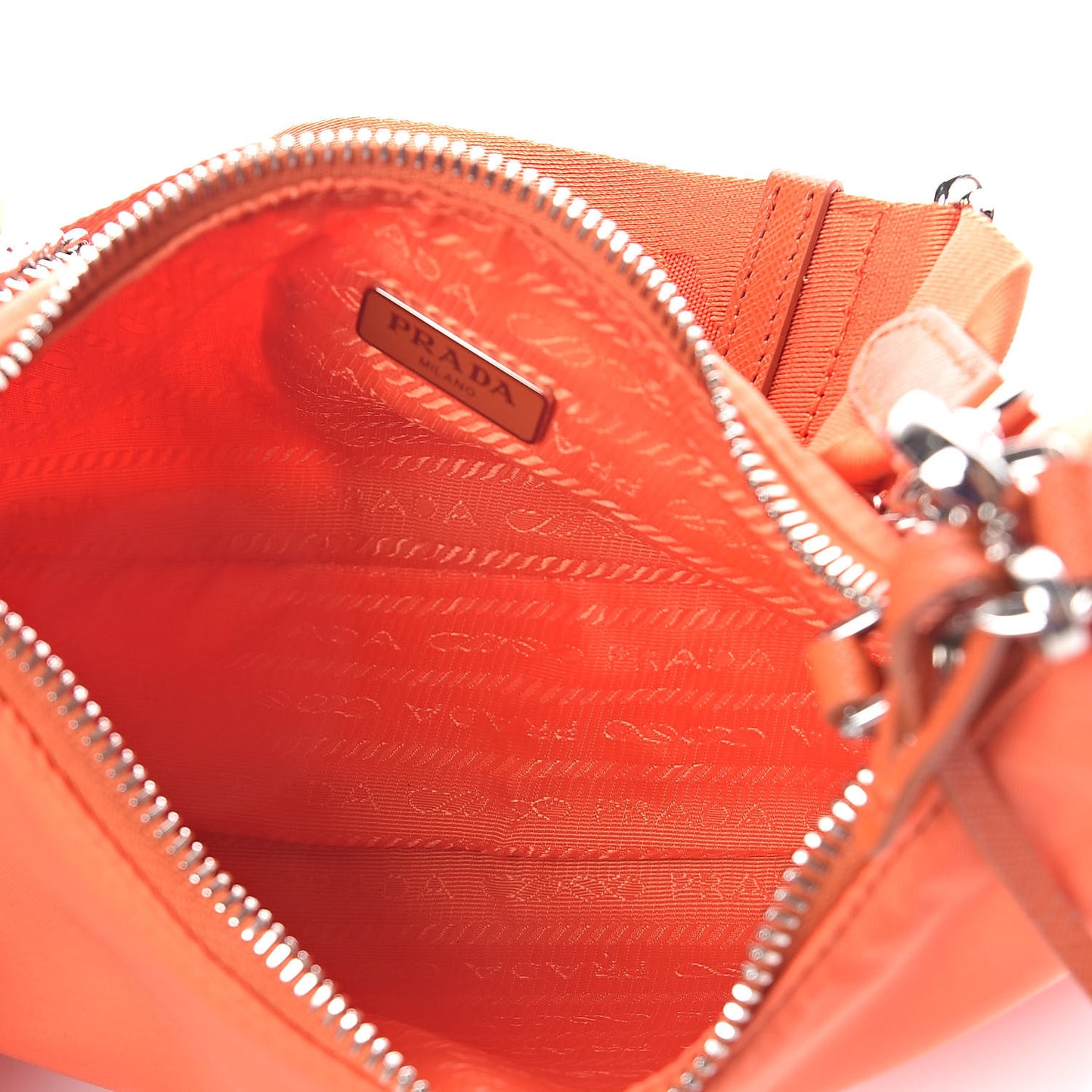 Re-Nylon Saffiano Re-Edition 2005 Shoulder Bag Arancio