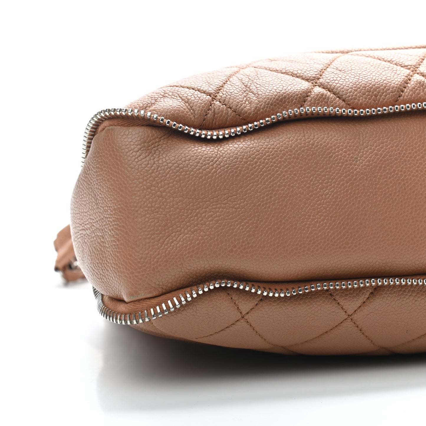 Caviar Quilted Expandable Zip Shoulder Bag Beige