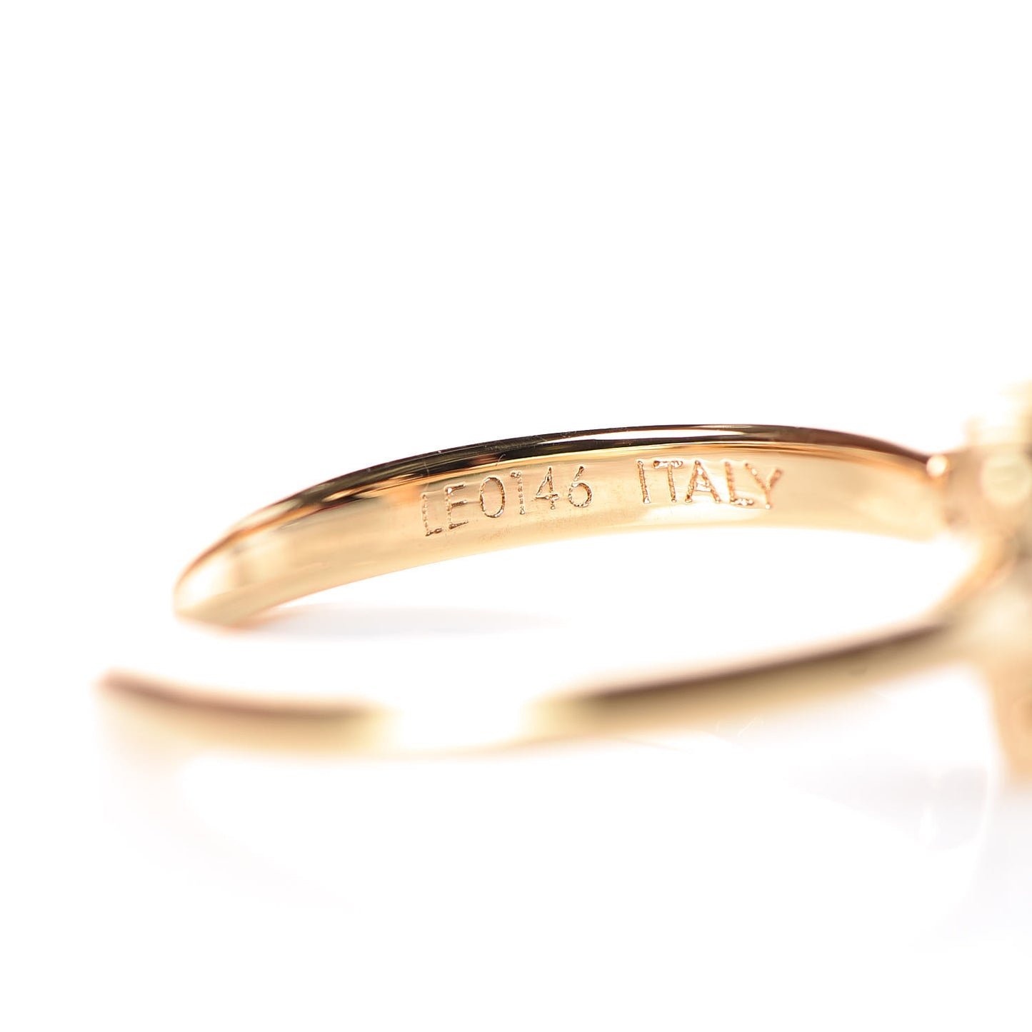 LV And Me Letter F Ring M Gold
