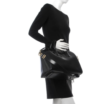 Givenchy Shiny Lord Calfskin Medium Antigona Black 2 of 8