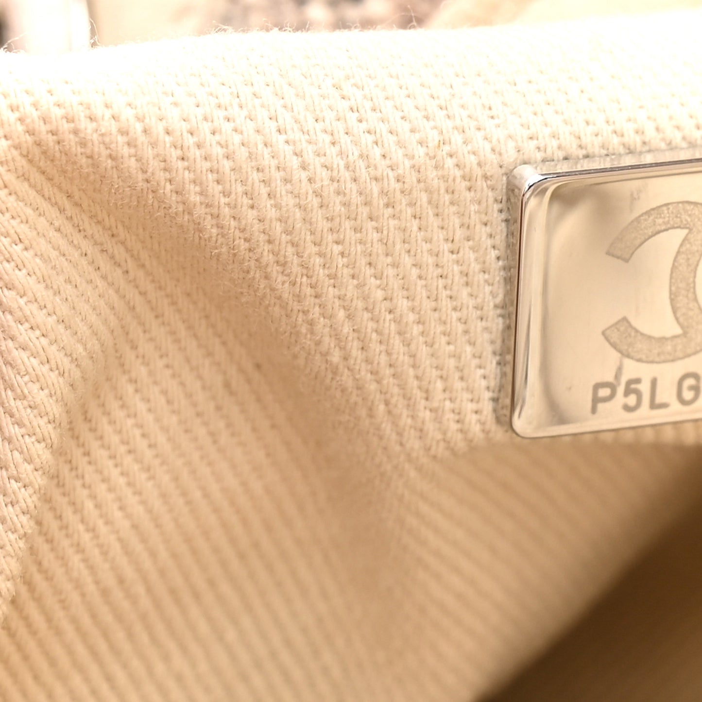 Mixed Fibers Calfskin Medium Deauville Tote Beige White