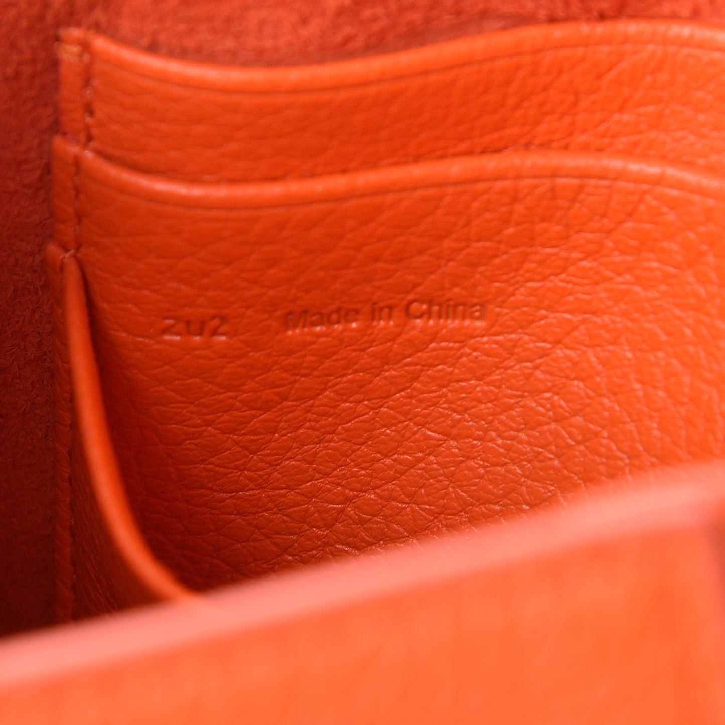 Small Classic Grain Calfskin Mini Lily Manadrin
