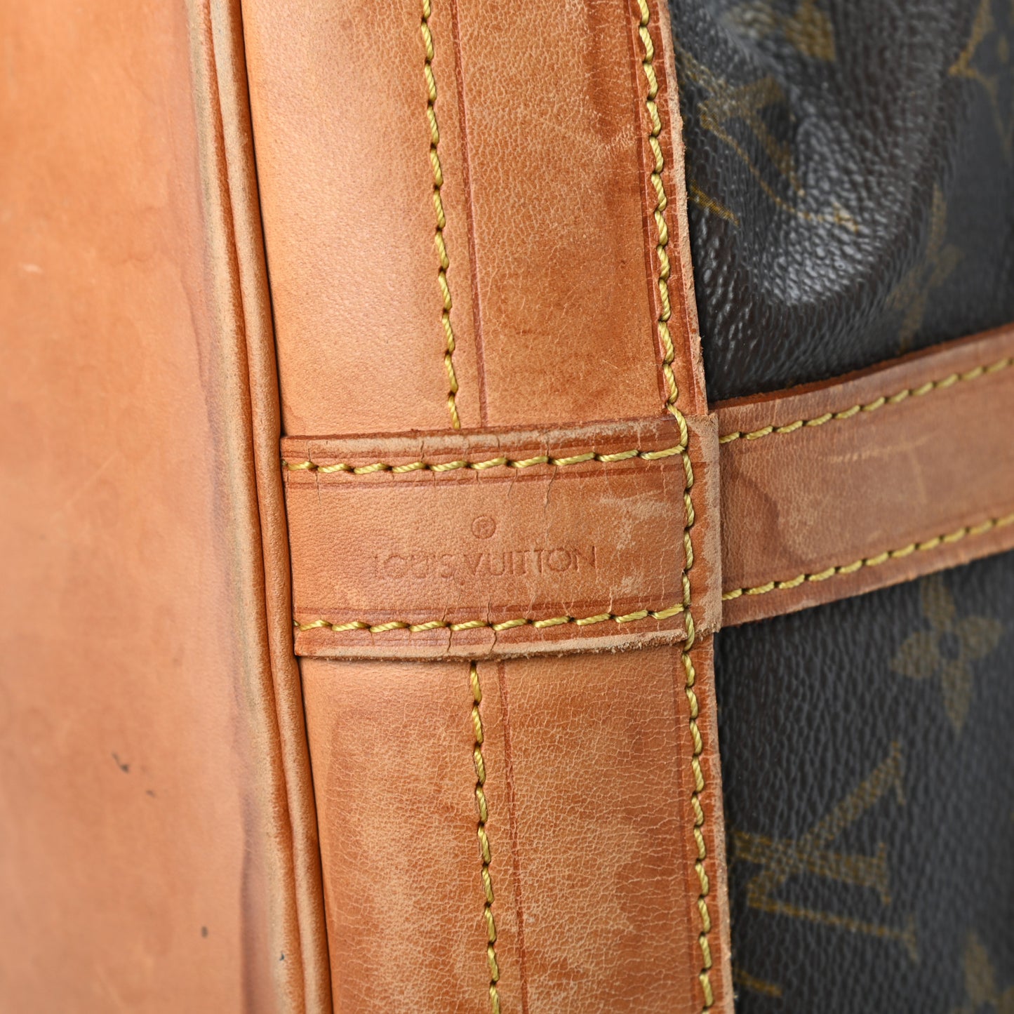 Monogram Noe