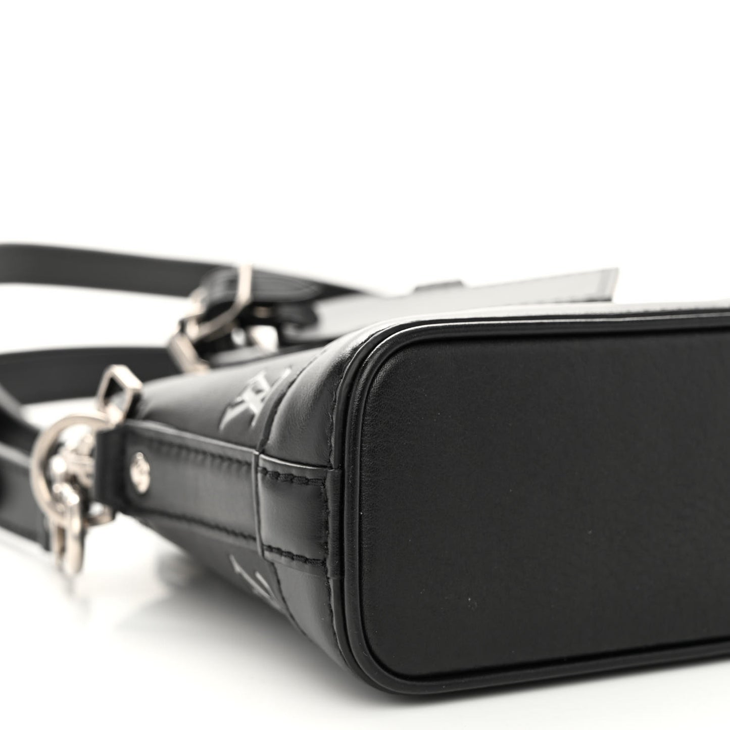 Nano Alma Black Silver