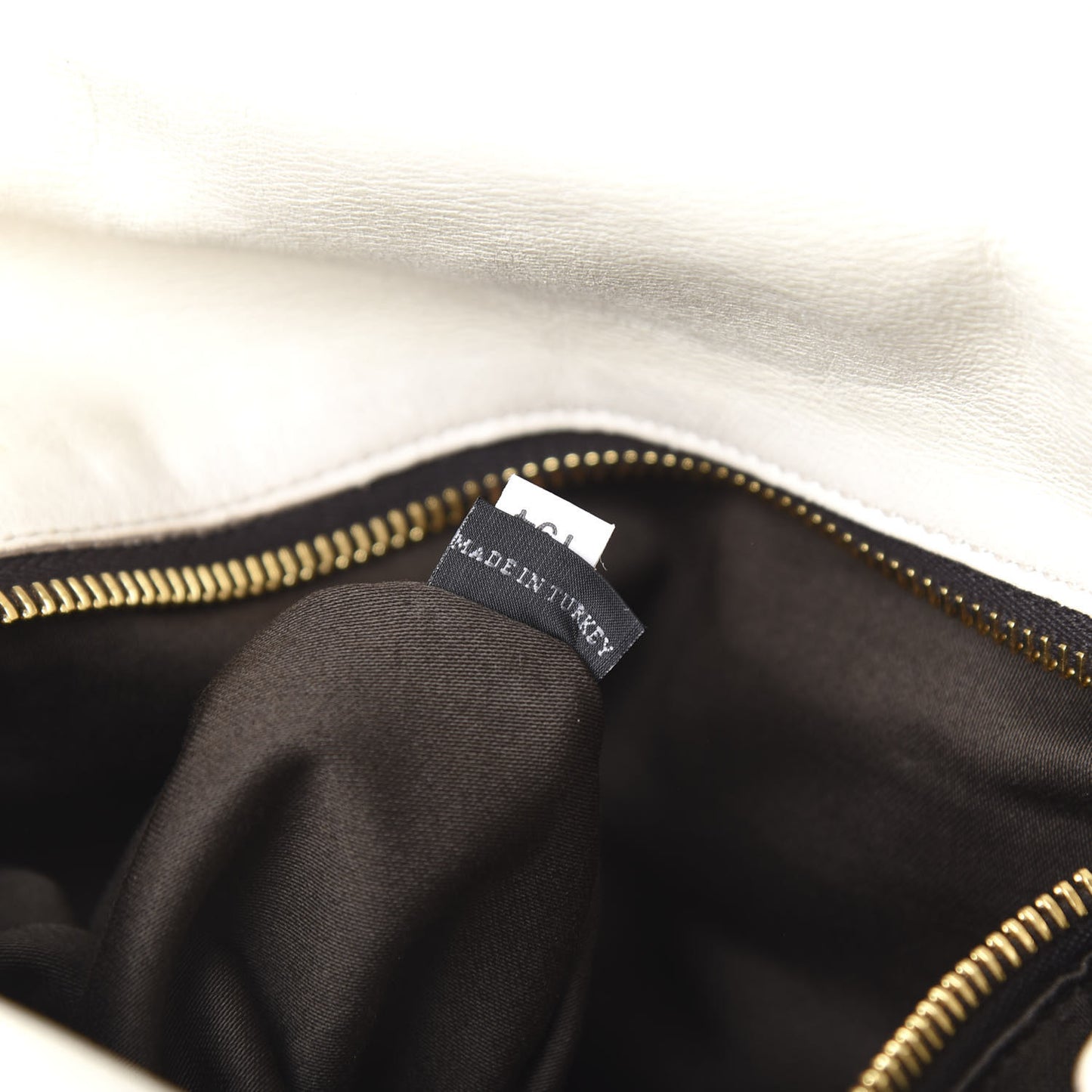 Vitello Lux Medium Bow Bag Talco