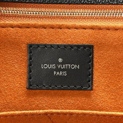 Louis Vuitton Empreinte Monogram Giant Onthego GM Black 6 of 8